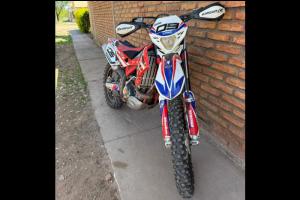 Motos Alquiler  Motos | Beta RR 450 Enduro Usado